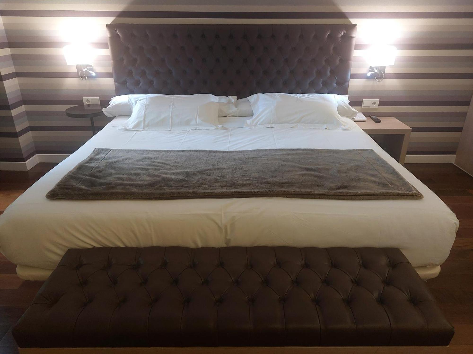 U-Hotel Spa Ciudad De Astorga Ngoại thất bức ảnh